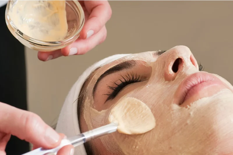 Be Clear Purifying Facial